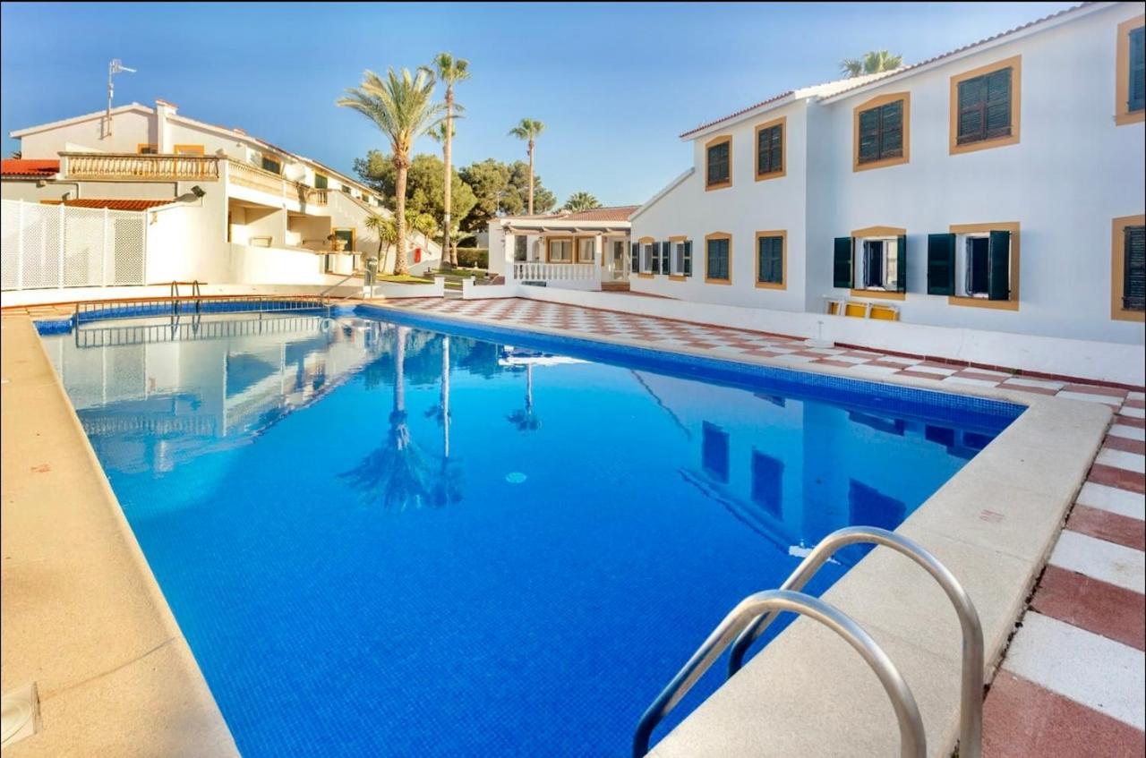 Bonito Apartamento Con Terraza, Jardin Y Piscina Cala 'n Bosch Buitenkant foto