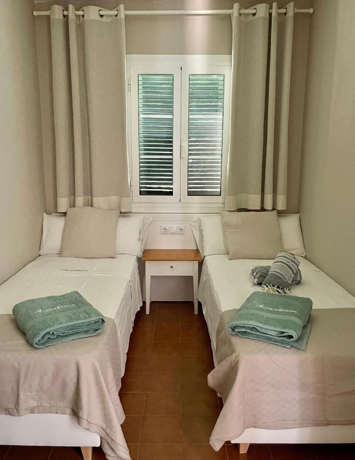 Bonito Apartamento Con Terraza, Jardin Y Piscina Cala 'n Bosch Buitenkant foto